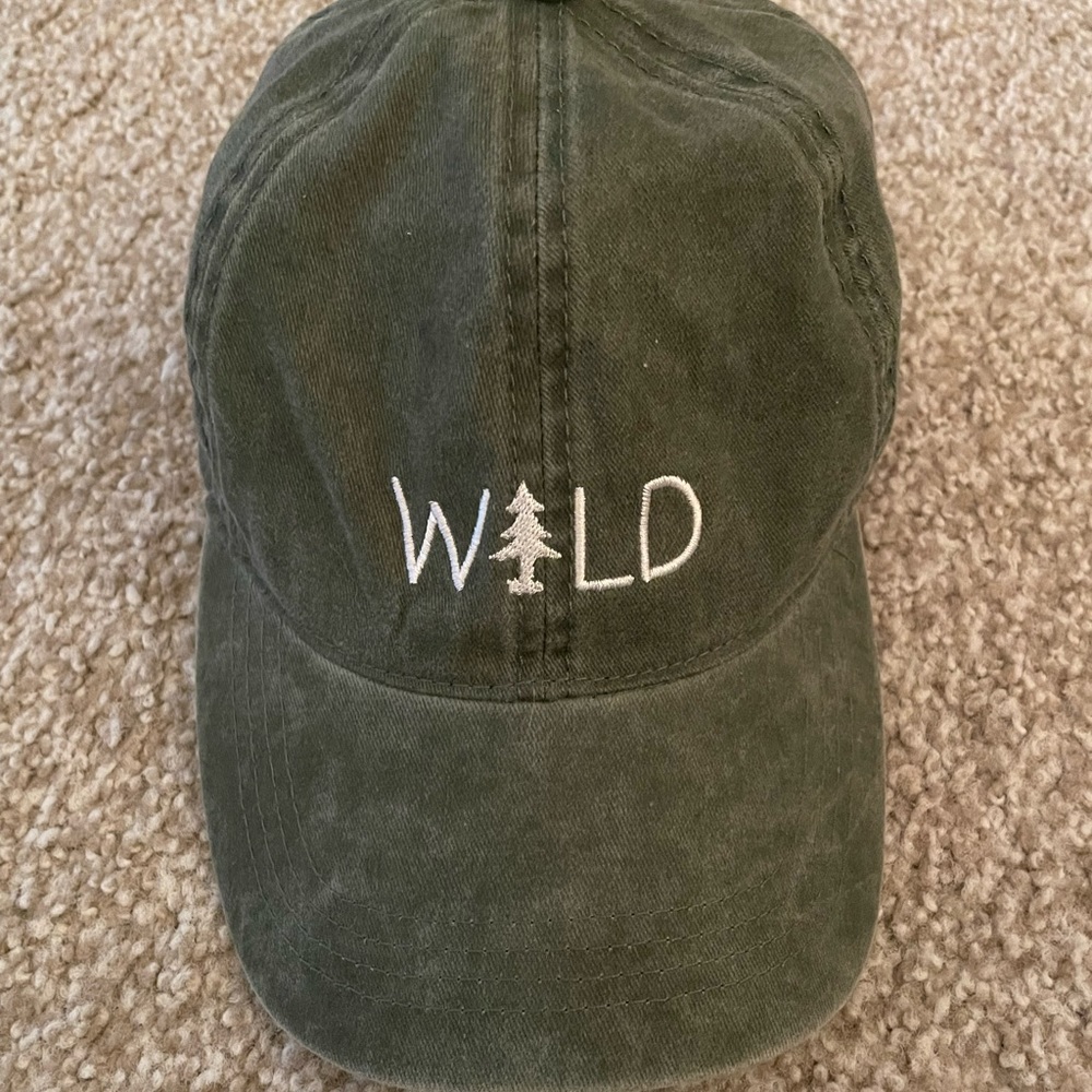 WILD hat